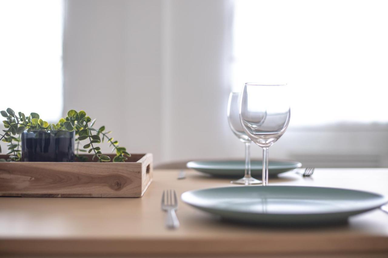 Appartement Familial - Avec Parking Prive Gratuit Arras Exterior foto