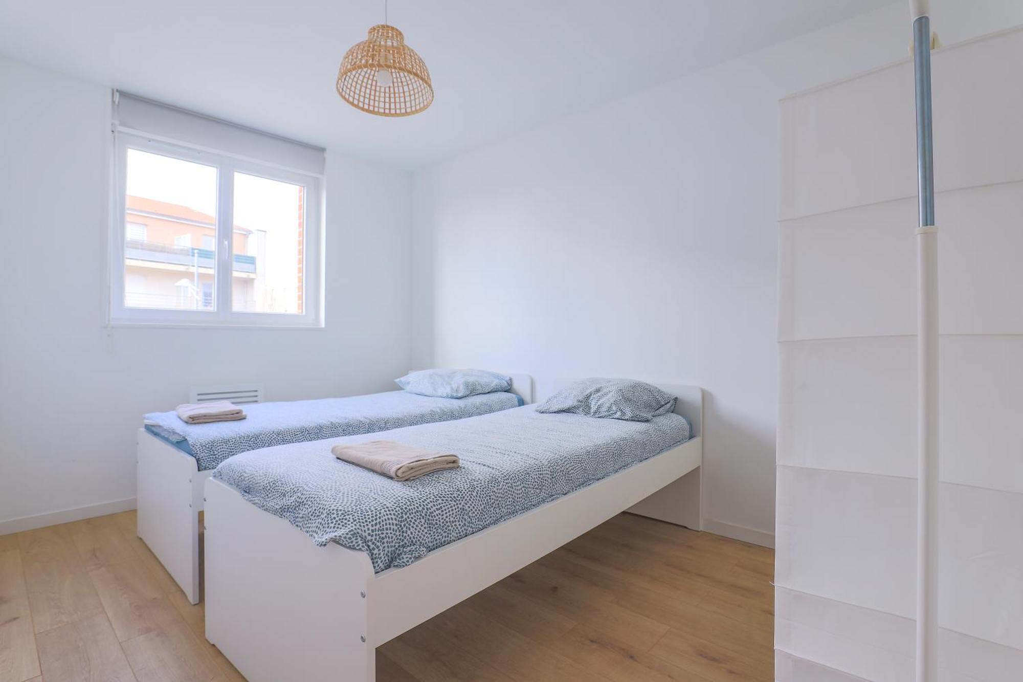 Appartement Familial - Avec Parking Prive Gratuit Arras Exterior foto
